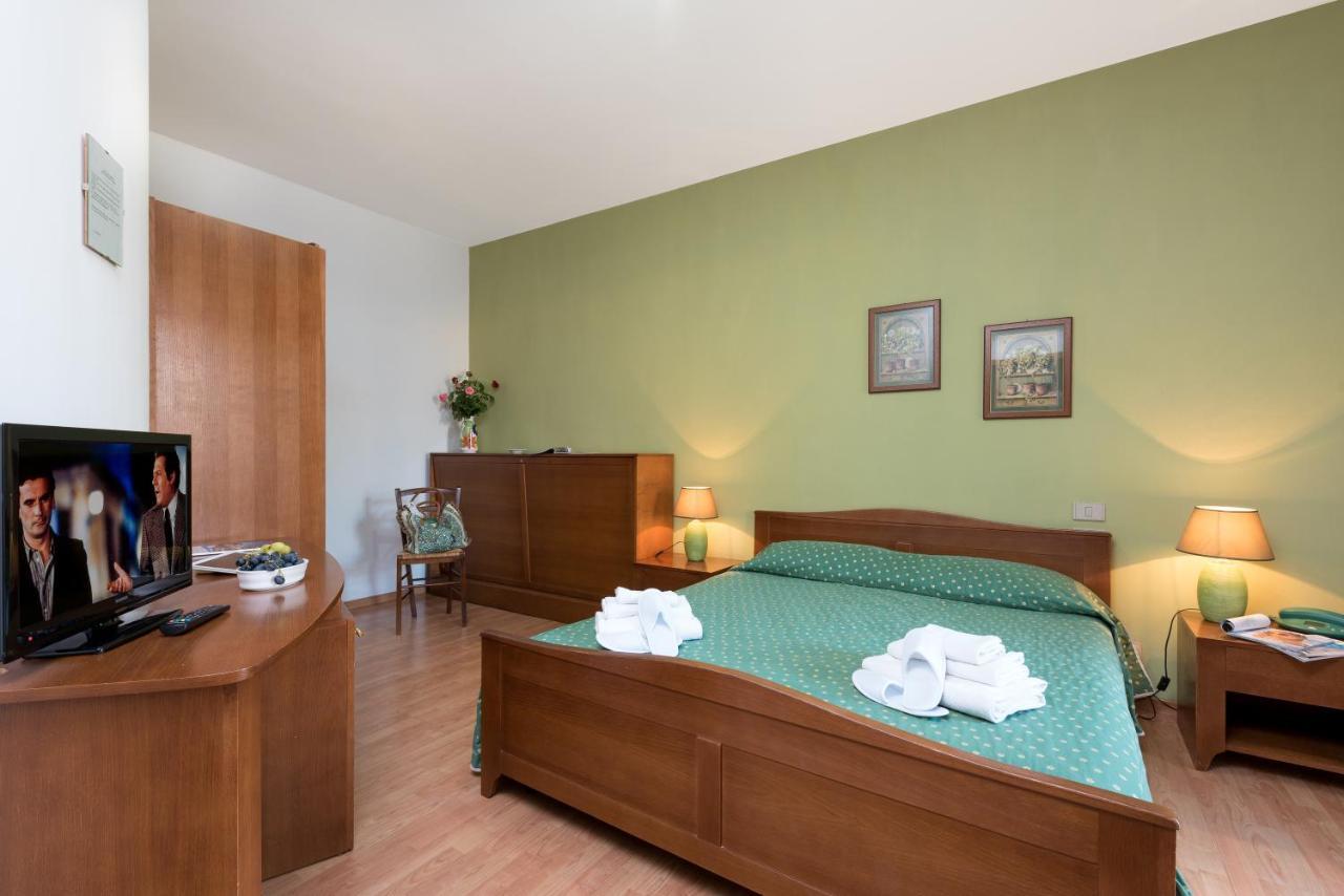 Hotel Halimeda San Vito Lo Capo Exteriör bild